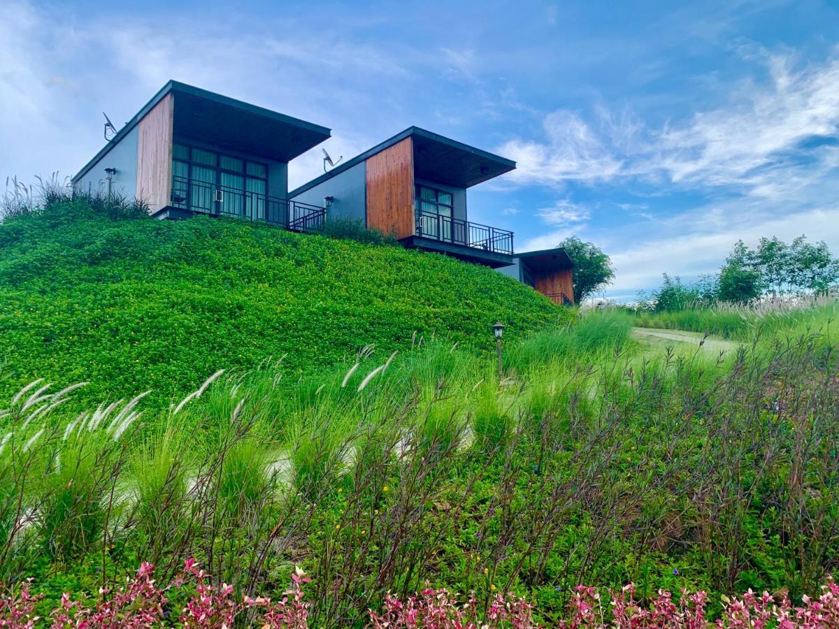 The Sunnery Ville Lom Kao Exterior photo